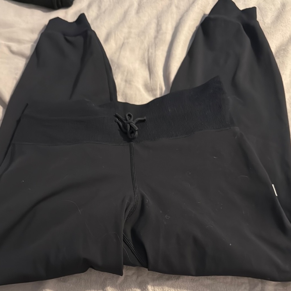 Black High-Waisted Leggings